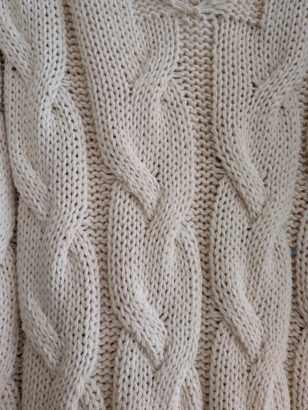Zara White Cable Knit Sweater - Picture 3 of 4